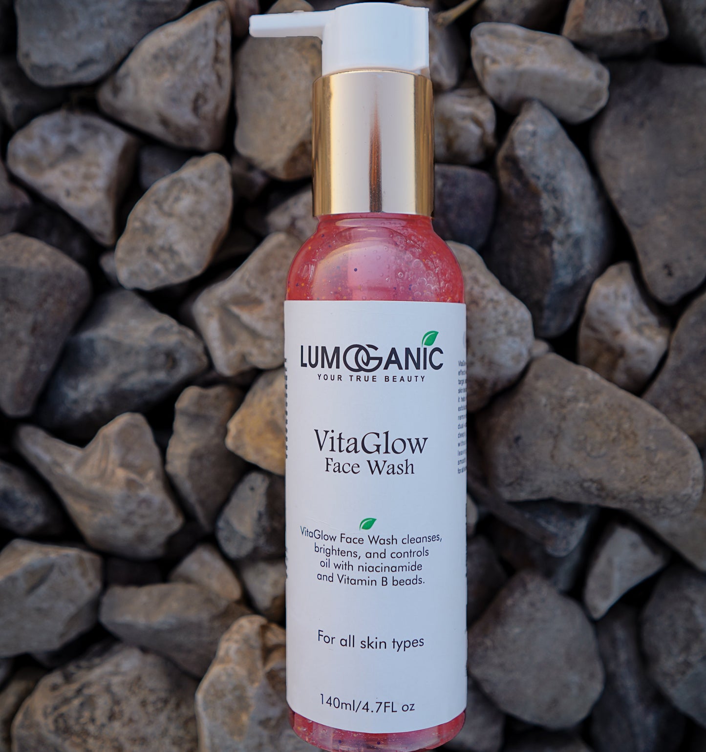 VitaGlow Face Wash